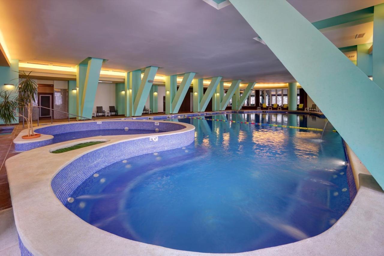 Hotel Ciucas Tusnádfürdő Kültér fotó