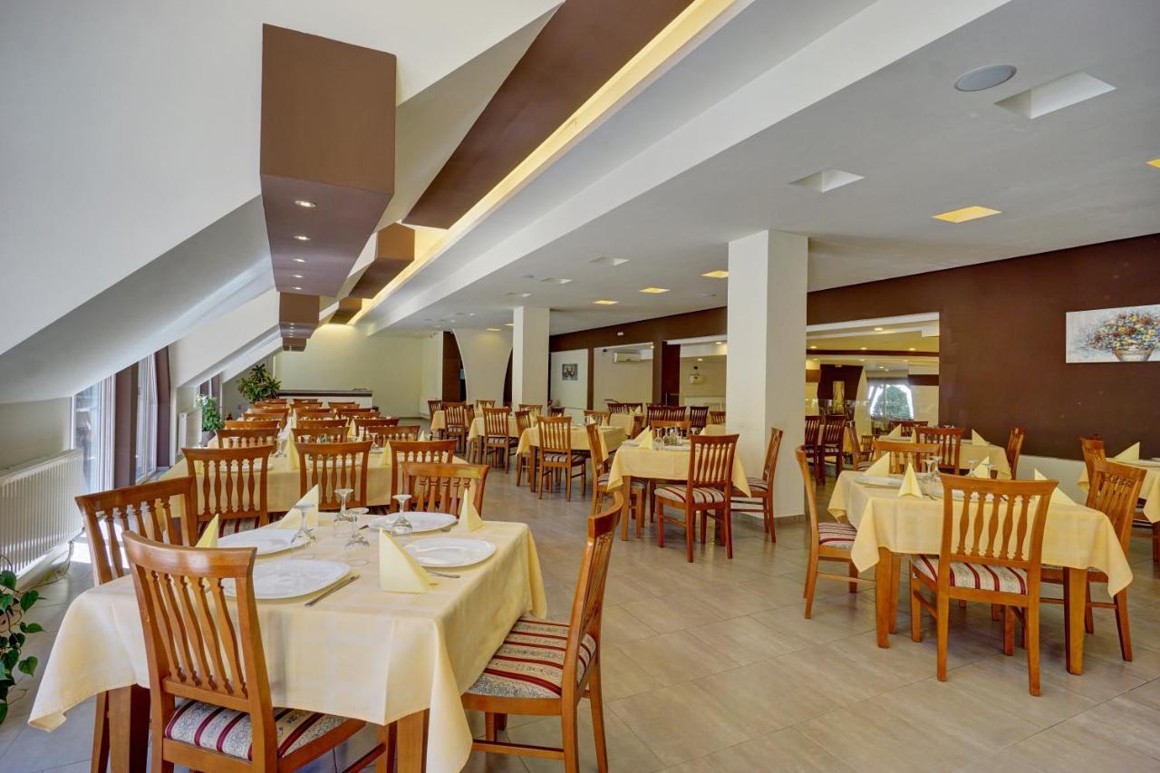 Hotel Ciucas Tusnádfürdő Kültér fotó