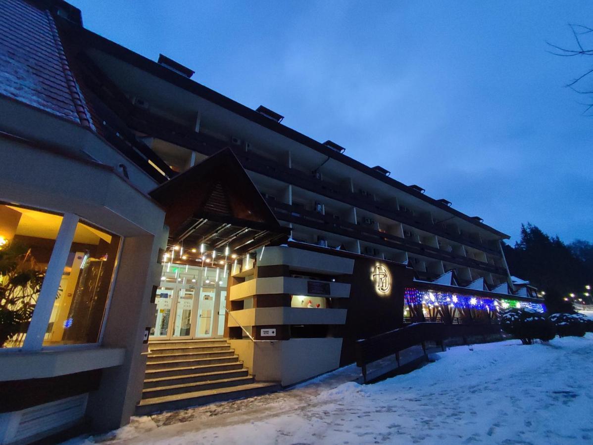 Hotel Ciucas Tusnádfürdő Kültér fotó