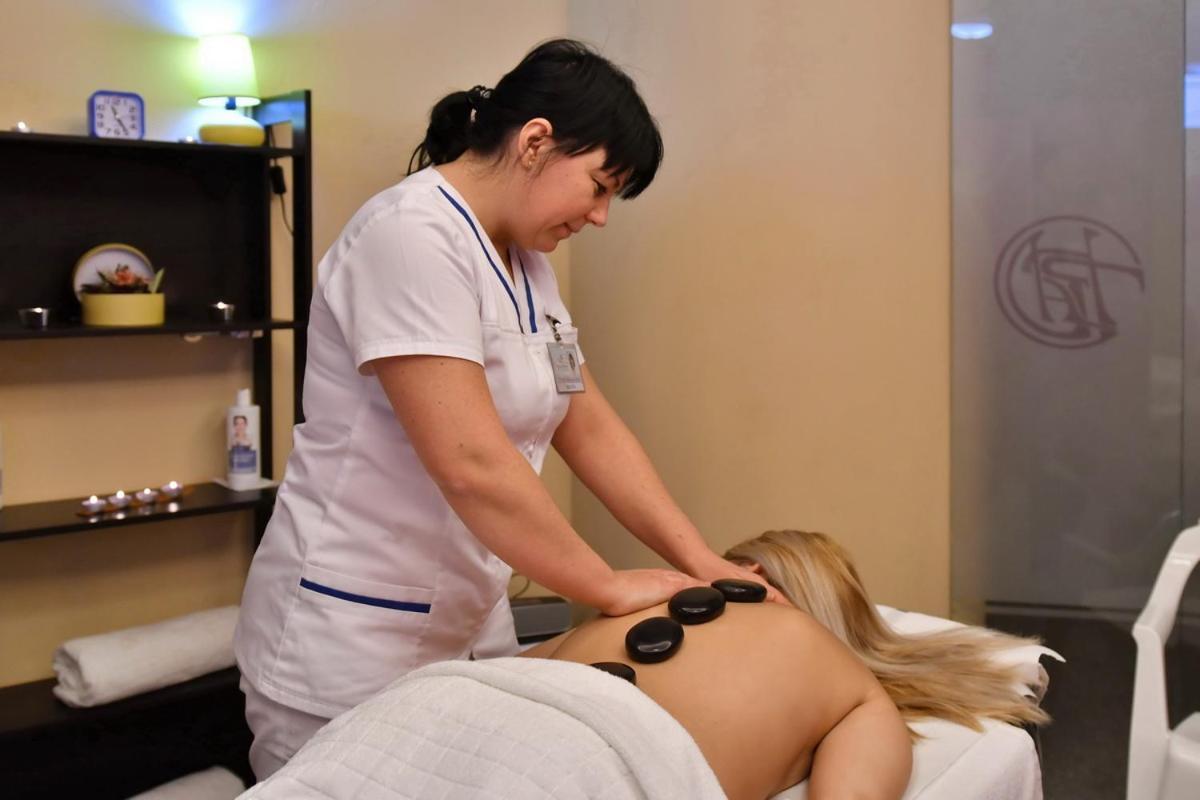 Hotel Ciucas Tusnádfürdő Kültér fotó
