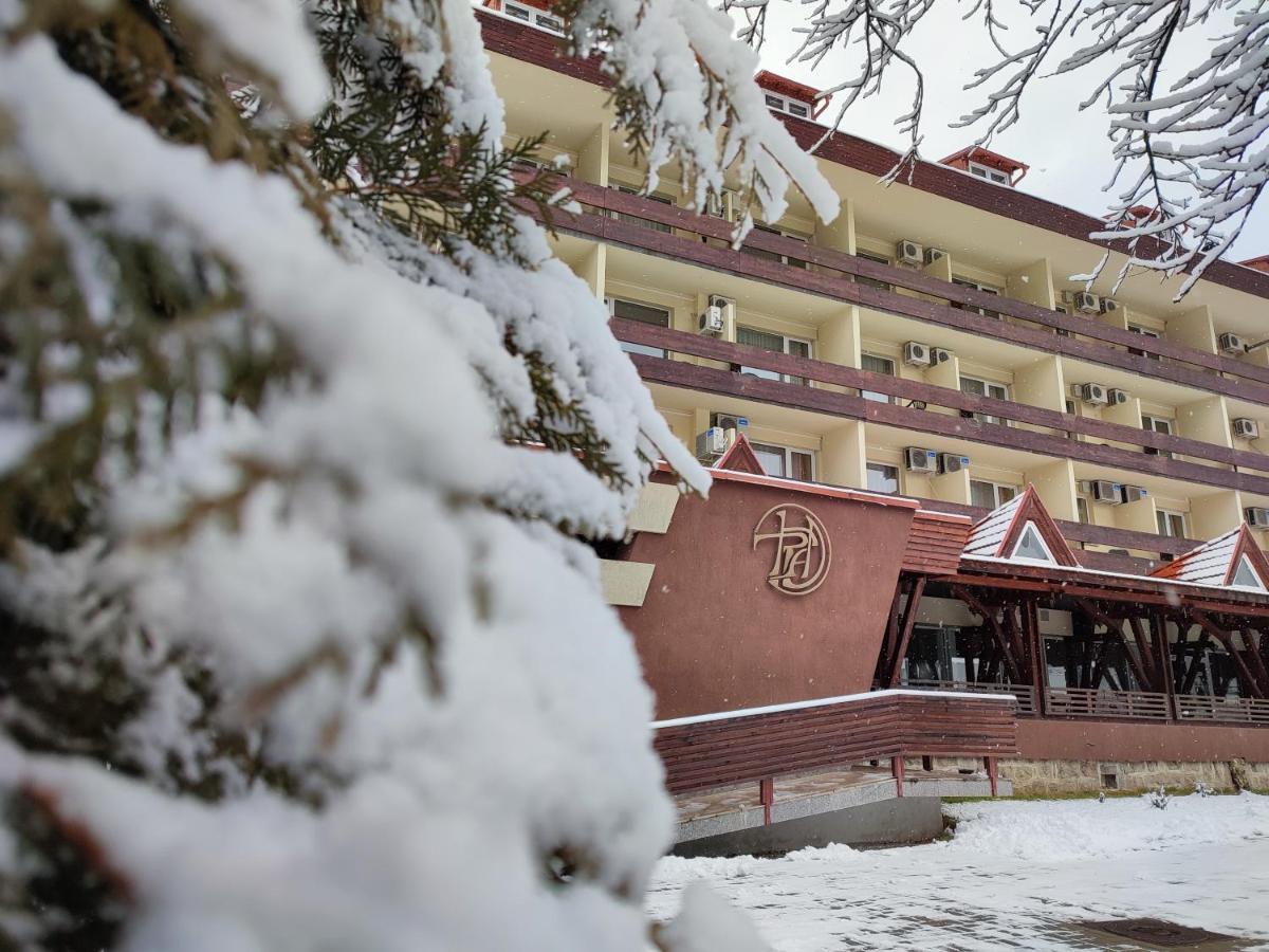 Hotel Ciucas Tusnádfürdő Kültér fotó